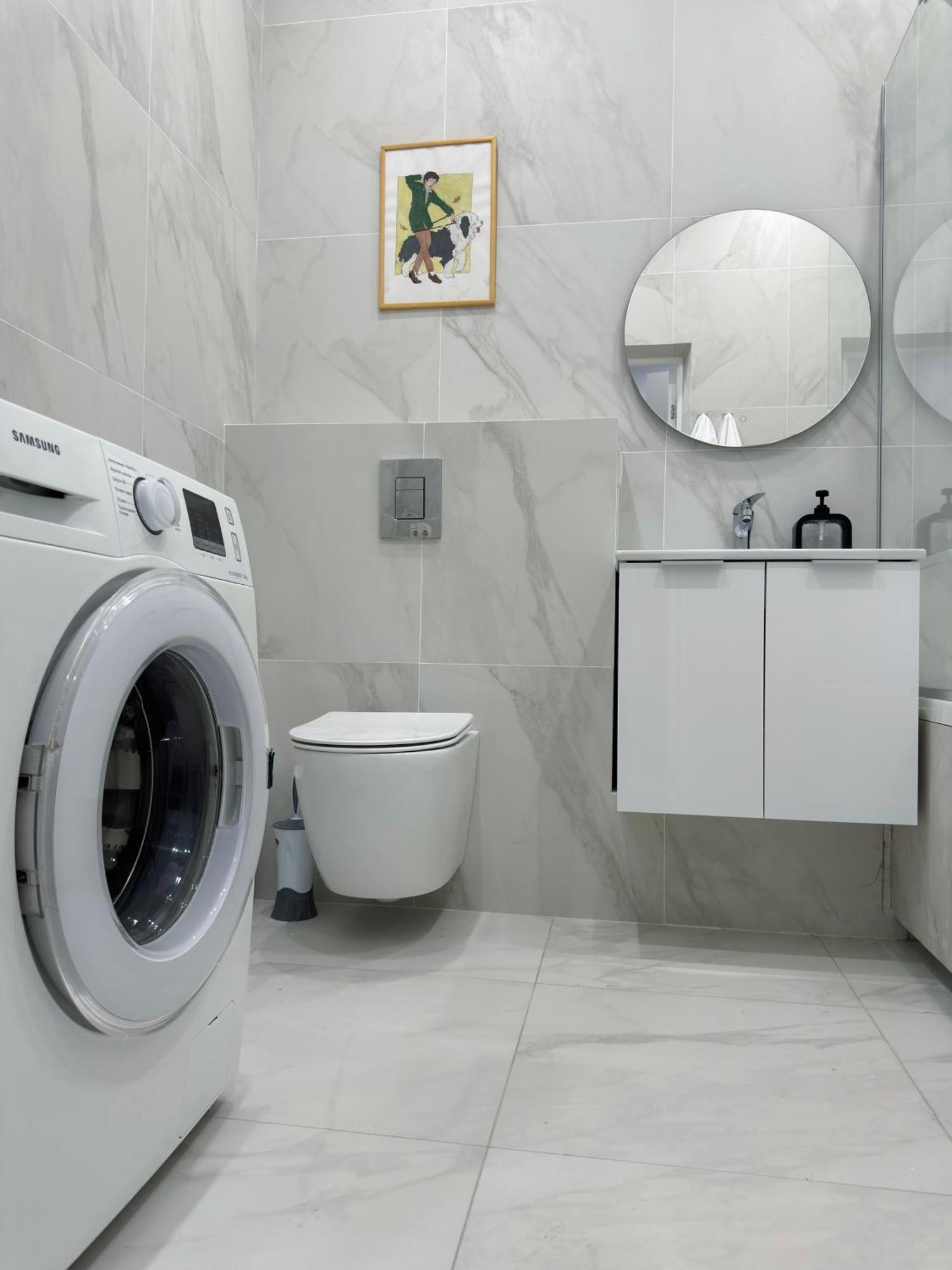 2 гармония в комфорт сити Apartment Almaty